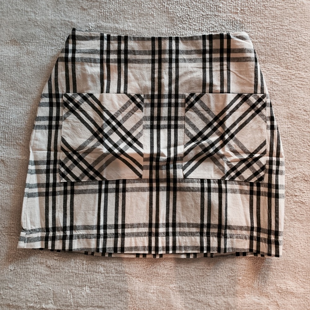 Check mini skirt